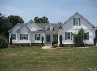 6808 Oviedo Dr, Raleigh, NC 27603