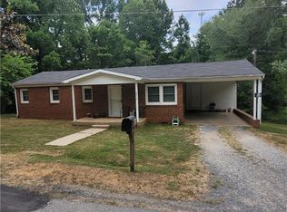 4939 Lake Darr Rd, Trinity, NC 27370