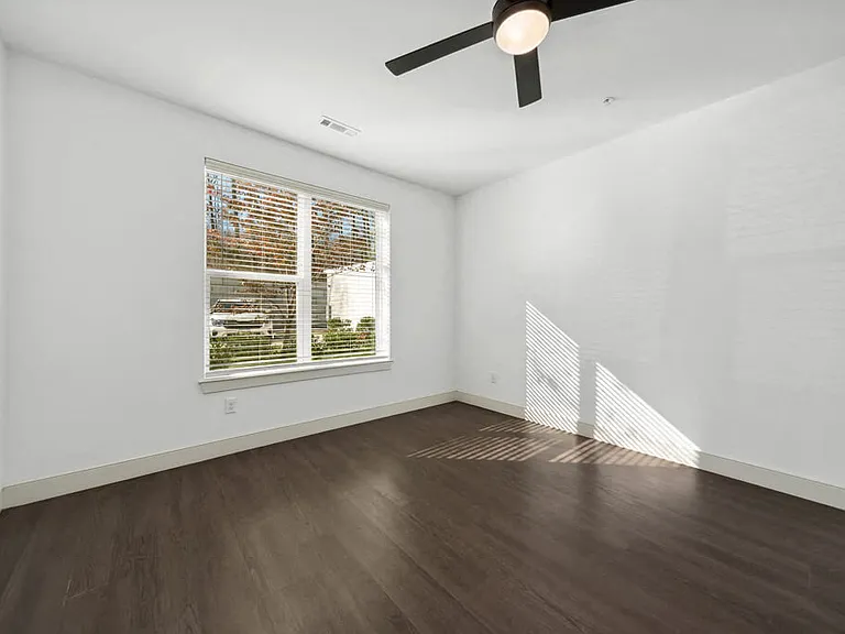 The Quill Apartments — Photo 35