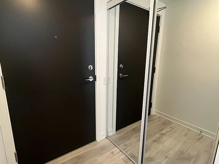 7 Golden Lion Hts #1803 — Photo 18