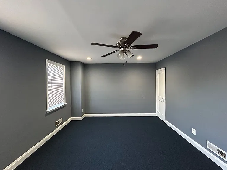 3527 Woodstock Ave — Photo 6