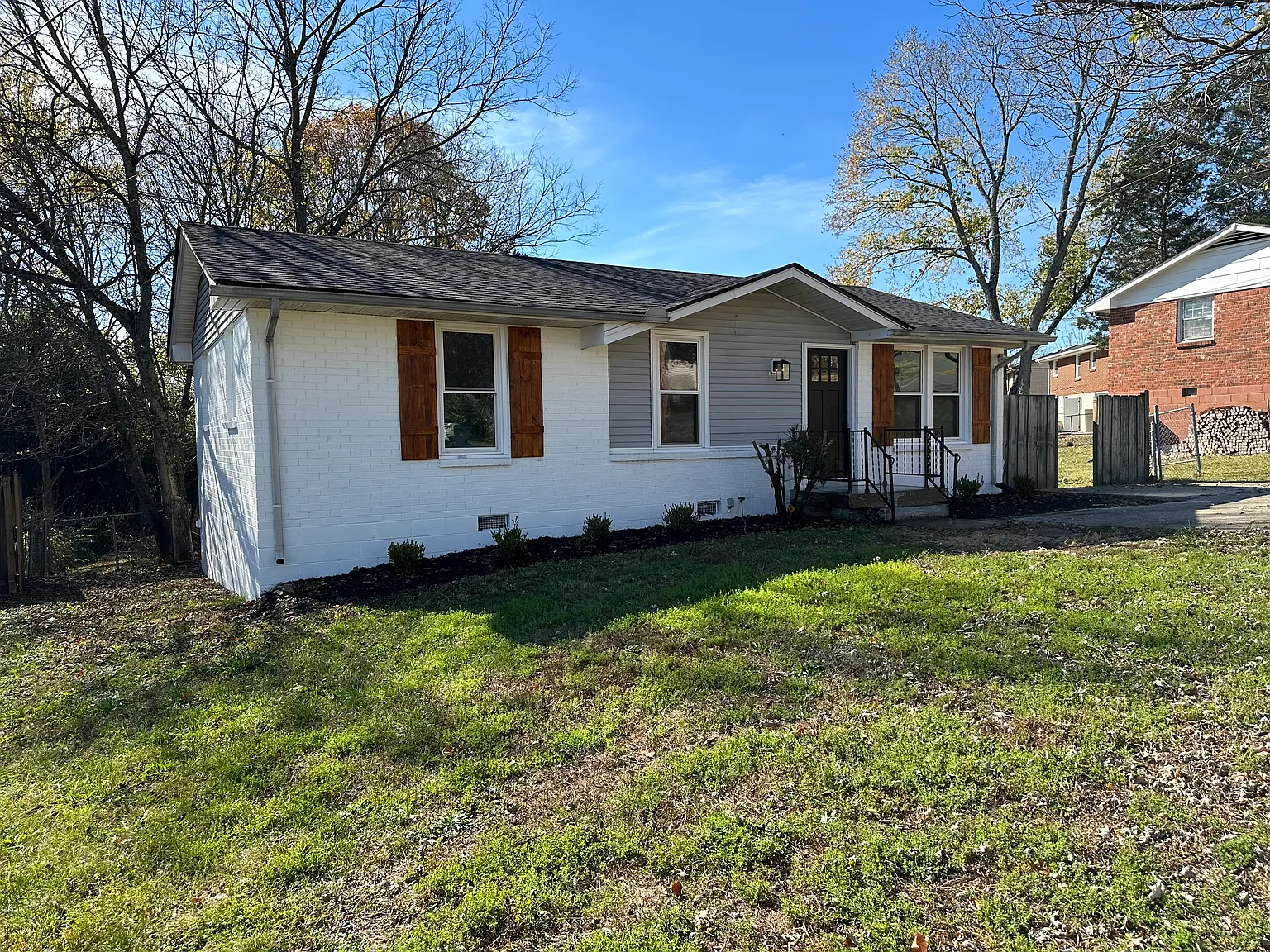 4 bed, 1584 sqft, $2,350 — Photo 1