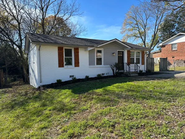 151 Evergreen Cir, Hendersonville, TN 37075