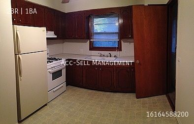 5th image of 1411 52nd St SE