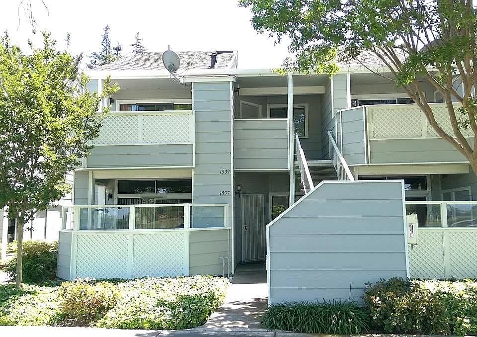 1st image of 1539 Thornbriar Dr