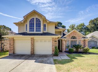 8306 Lake Crystal Dr, Houston, TX 77095