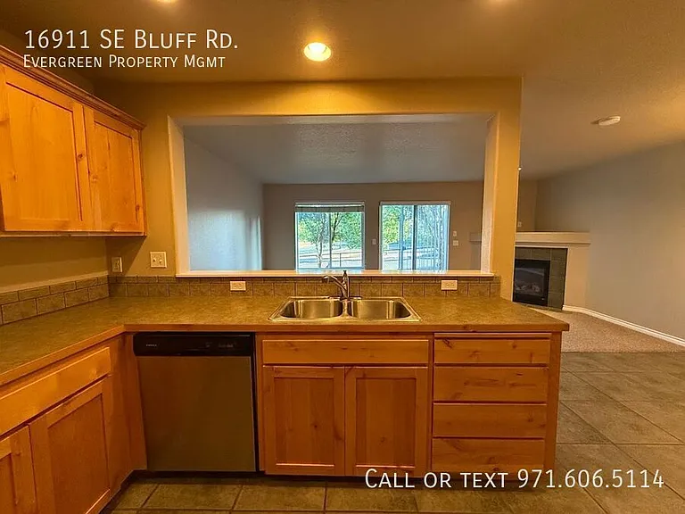 16911 SE Bluff Rd — Photo 17