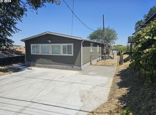 806 SW 10th St, Pendleton, OR 97801