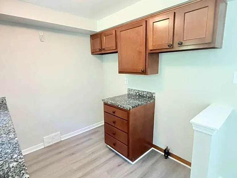 224 Jacob Dr — Photo 9