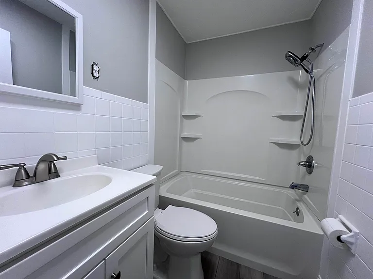 444 Lafayette Rd #3 — Photo 7