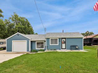6455 NE 5th Ave, Pleasant Hill, IA 50327