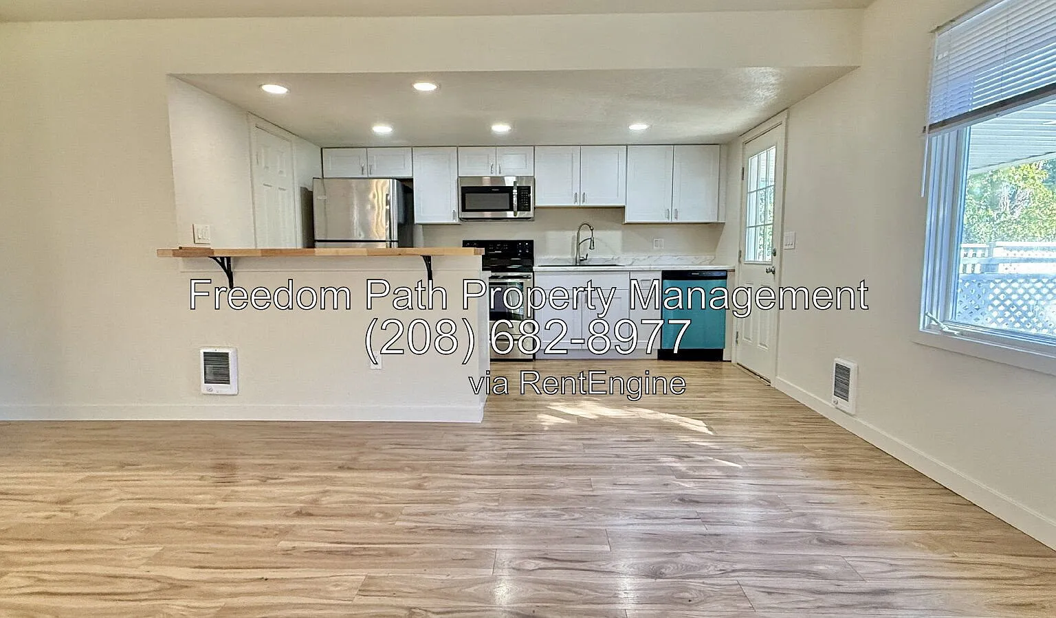 4 bed, 2.0 bath, 1725 sqft, $2,395 — Photo 3