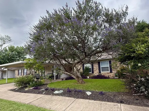 6425 Old Mill Cir, Watauga, TX 76148