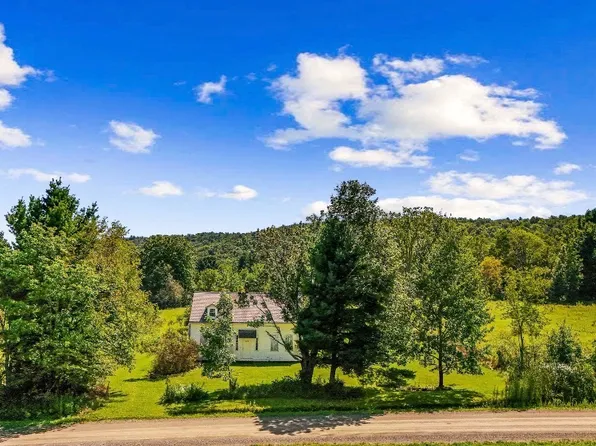 858 McDonough Rd, Oxford, NY 13830
