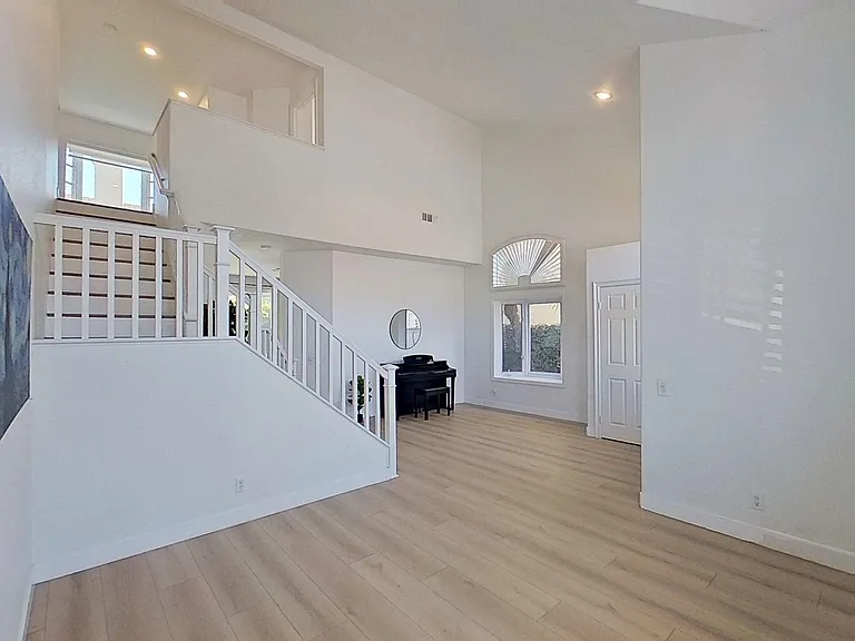 5752 Centerstone Ct — Photo 6