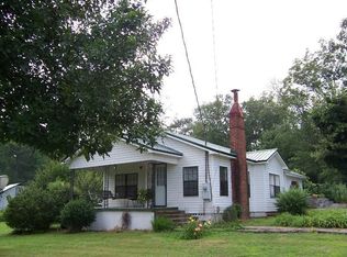 737 Carlisle Cutoff Rd, Boaz, AL 35956