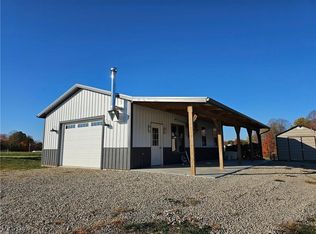 6080 W Sharps Ridge Rd NW, McConnelsville, OH 43756