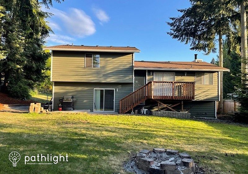 2nd image of 2203 Virginia Ct
