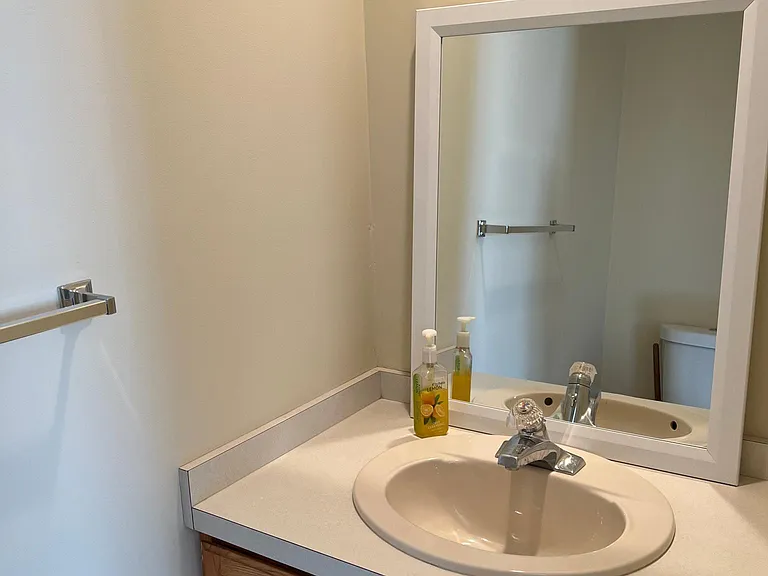 4171 Kittatinny Dr — Photo 8