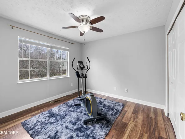 804 Olde Pioneer Trl APT 161, Knoxville, TN 37923