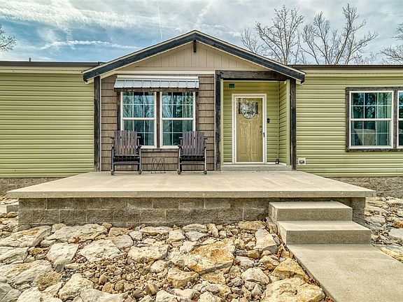 2nd image of 721 Spa Rd