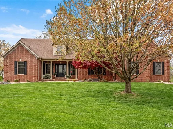 119 Prairie Manor Dr, Edwardsville, IL 62025