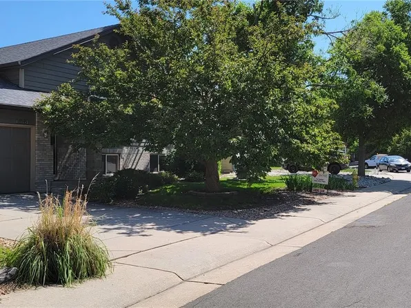 1561 S Pitkin Cir, Aurora, CO 80017
