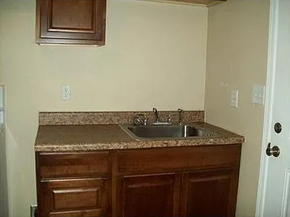 6009 Vermillion Blvd #B — Photo 3