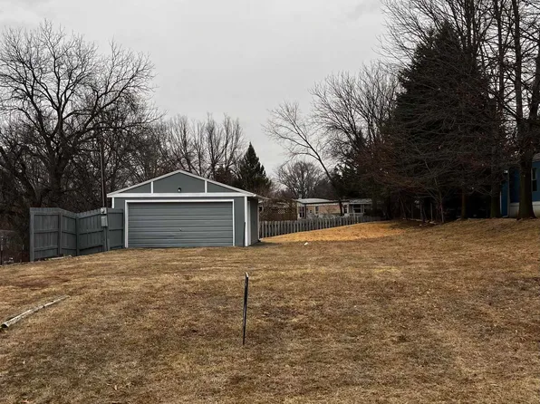 2602 Byron Rd, Plattsmouth, NE 68048