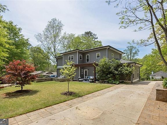4th image of 1392 Rupert Rd