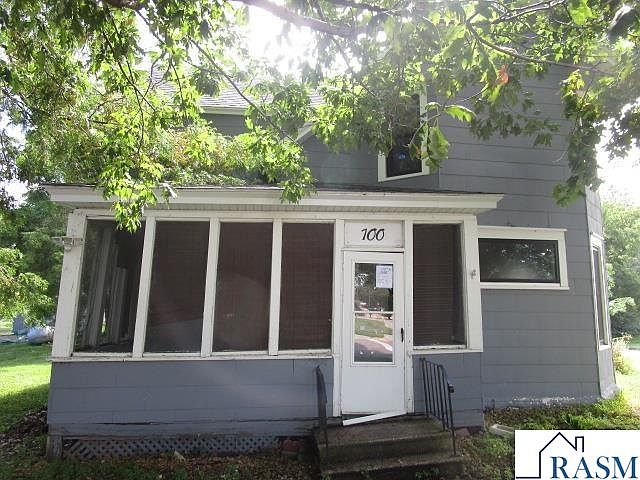 1st image of 100 Kendall St