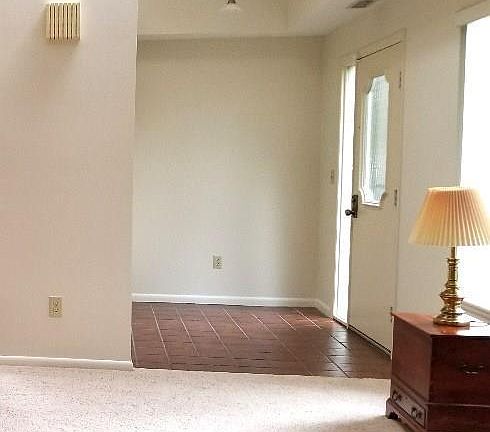 4th image of 1833 Brookwood Dr