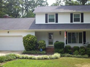 1502 Gardenhire St, Signal Mtn, TN 37377