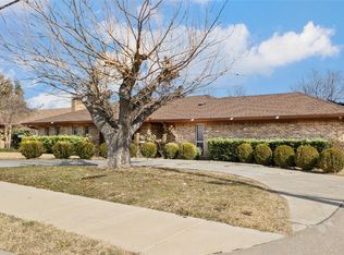 2402 Scott Mill Rd, Carrollton, TX 75006