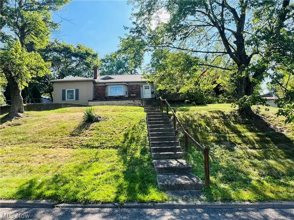 704 N 18th St, Cambridge, OH 43725