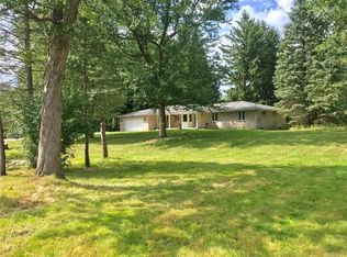 141 Kinsley Rd, Elma, NY 14059