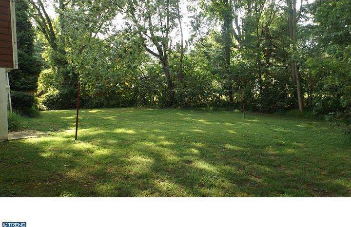 2nd image of 3914 Shelley Rd