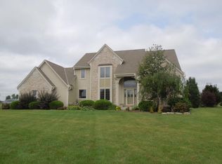 4758 Whitetail Cir, Hubertus, WI 53033