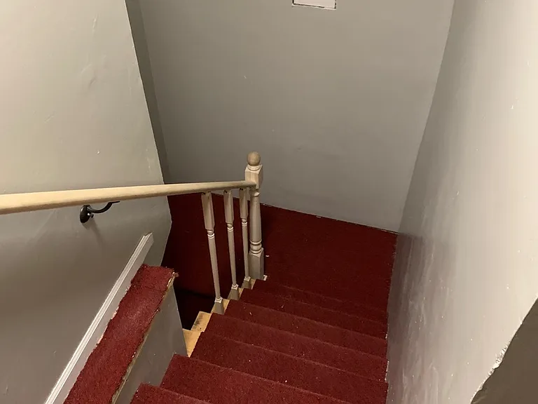 452 S Main St — Photo 9