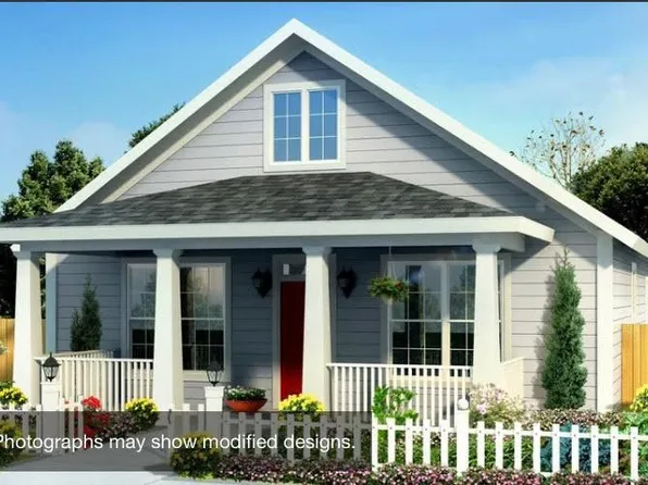 104 Callison Dr, Greenwood, SC 29646