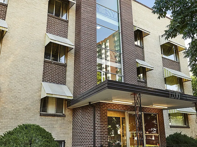 Skylark Apartments — Photo 10