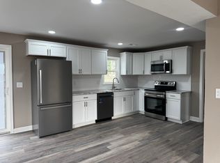 210 S Franklin St, Raymore, MO 64083