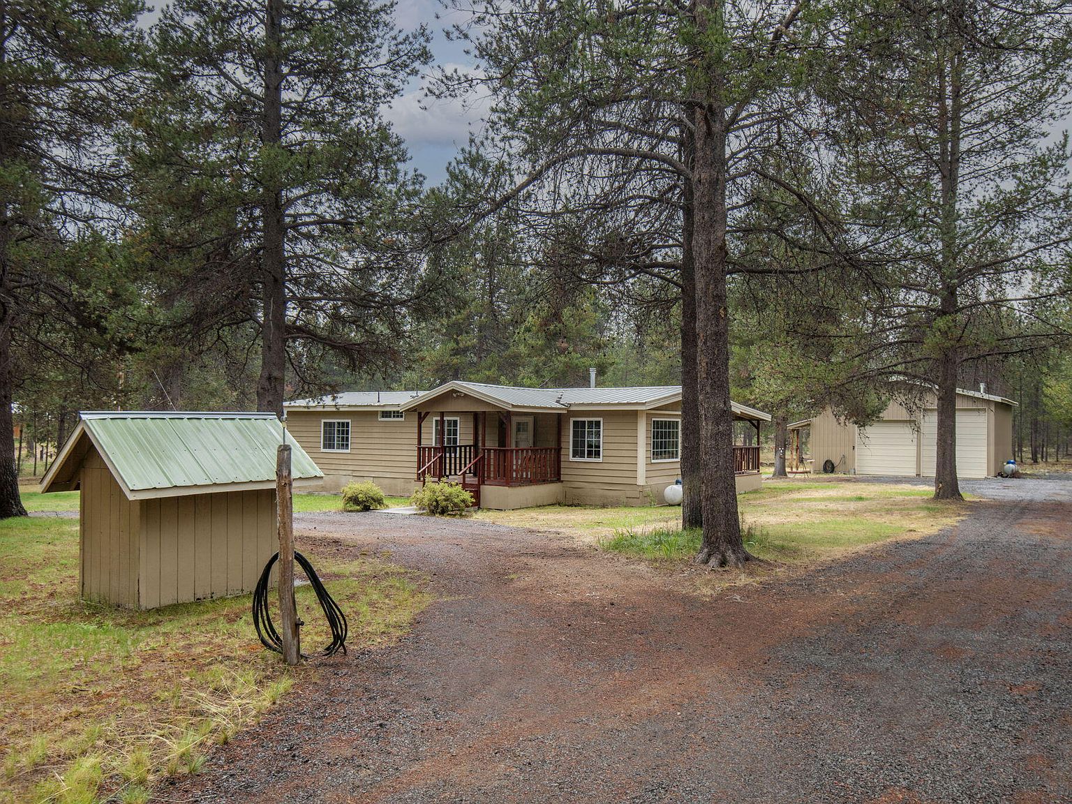 53425 Brooktrout Ct, La Pine, OR 97739 | Zillow