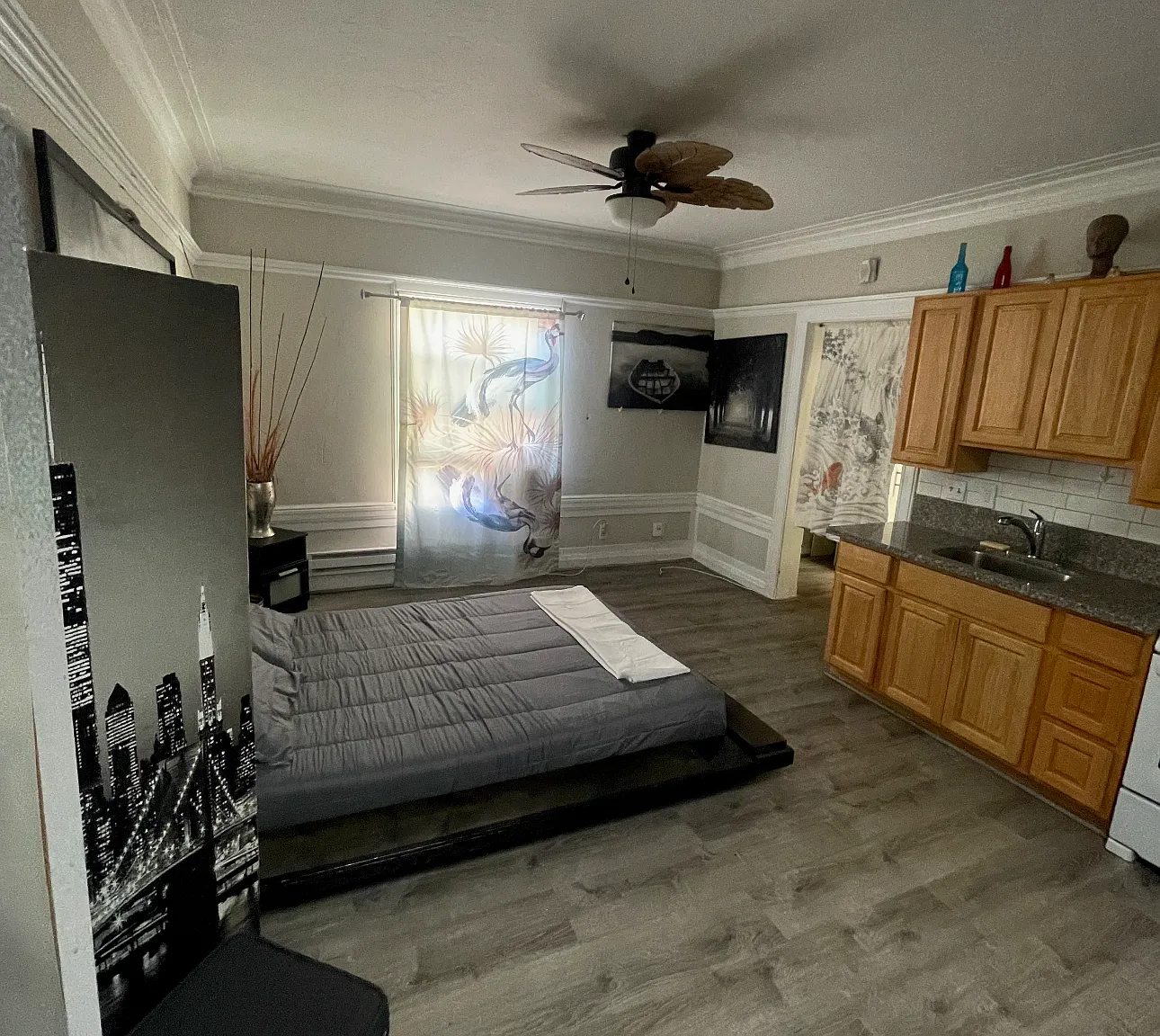 Studio, 399 sqft, $1,650 — Photo 4
