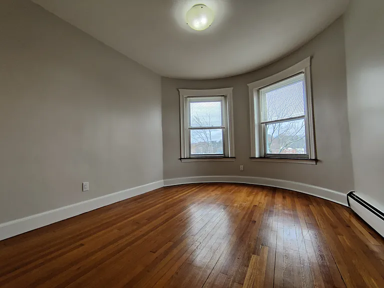 168 Winthrop Rd #2 — Photo 11