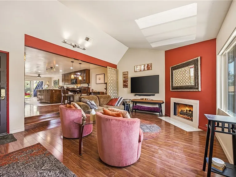 6975 Camino Amero — Photo 3