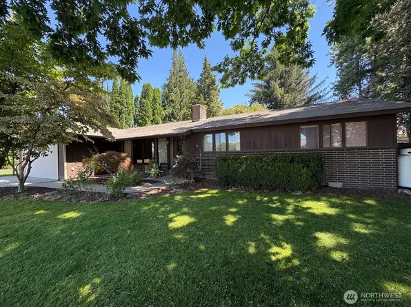 811 N Kansas Ave, East Wenatchee, Washington 98802