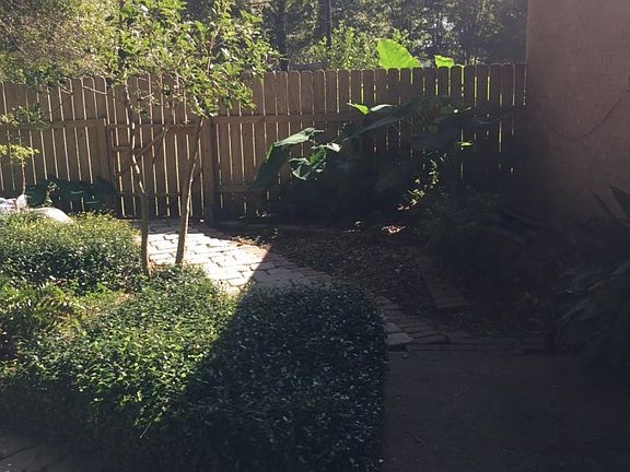 2nd image of 600 Bayou Shores Dr #1
