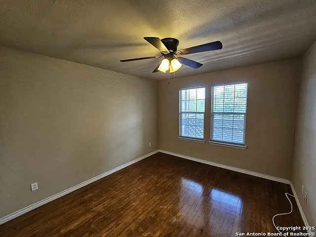 1 bed, 1.0 bath, 690 sqft, $950 — Photo 3