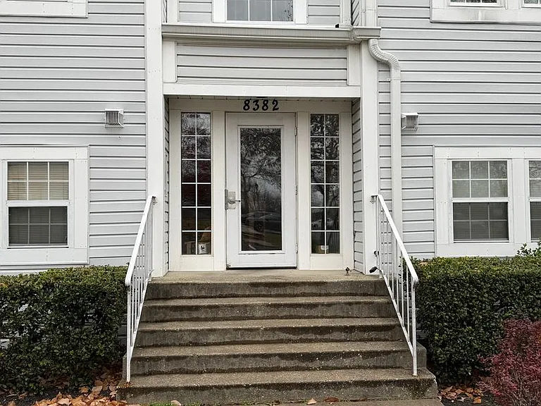 8382 Montgomery Run Rd #J — Photo 2
